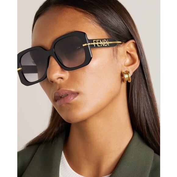 NEW Fendi FE40065I Fendigraphy Black Square Sunglasses - Picture 1 of 6